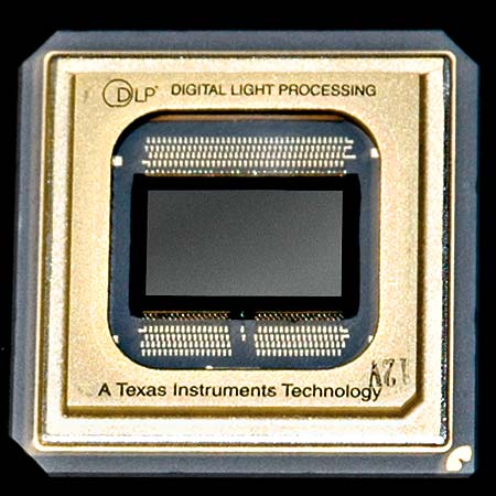 Новейший DMD-чип Texas Instruments HD2+ Dark Chip 3, используемый в проекторах Evolution HT300 E-LINK